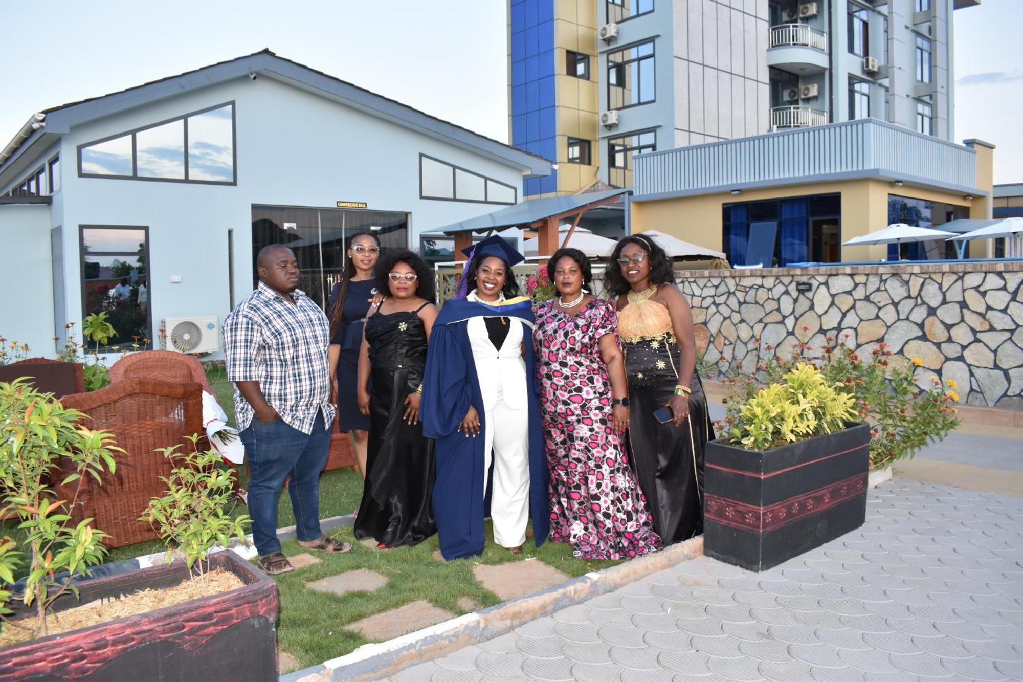 Brand Hotel Dodoma Luaran gambar