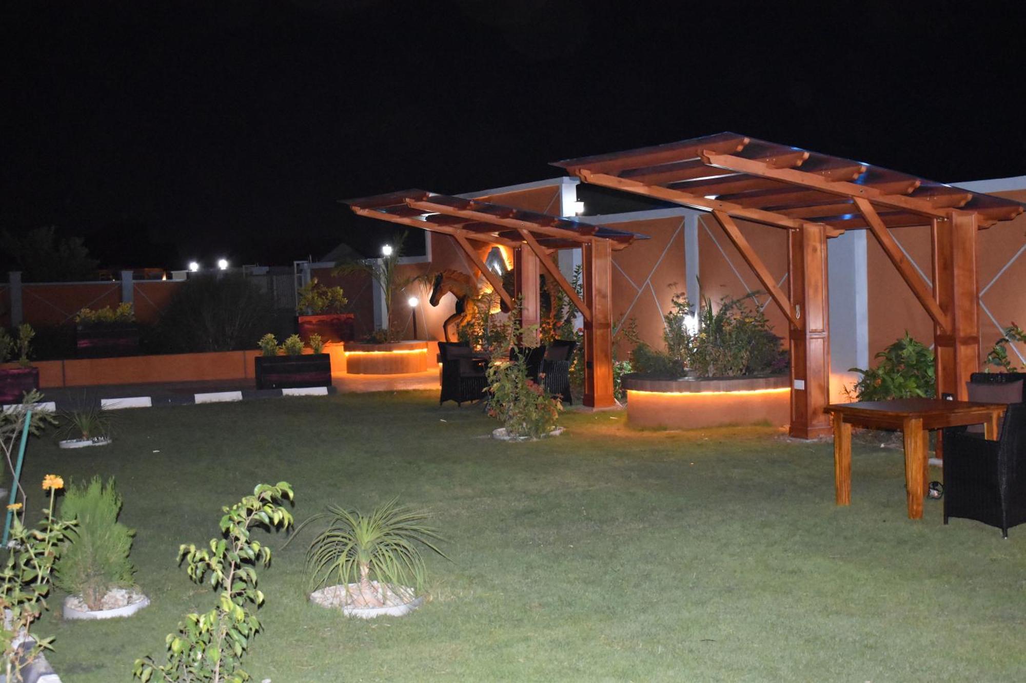 Brand Hotel Dodoma Luaran gambar