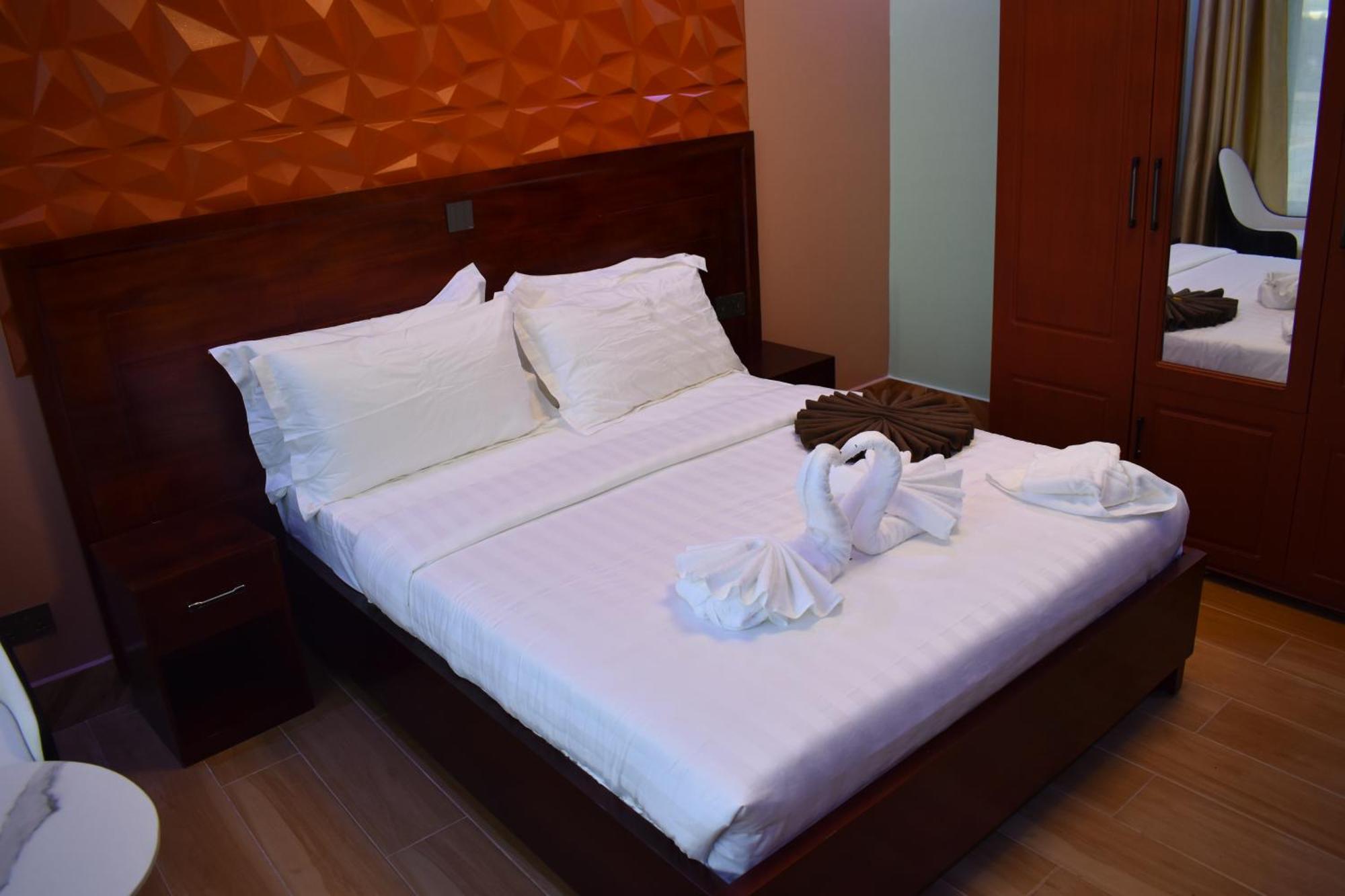 Brand Hotel Dodoma Luaran gambar